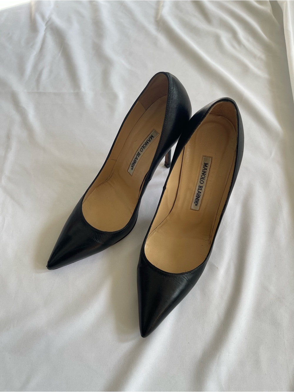 Manolo Blahnik Black Pointed-Toe Leather Pumps